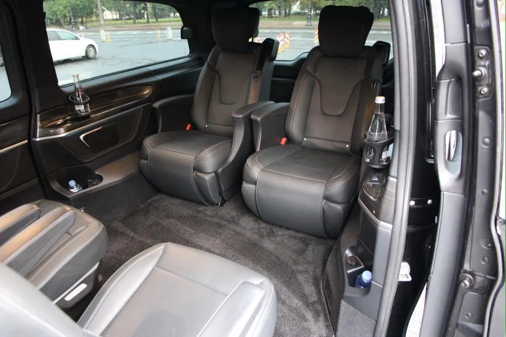 Mercedes V-Class