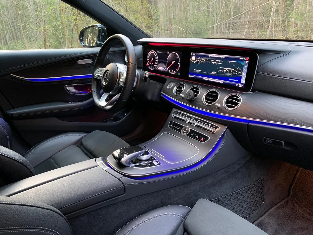 Mercedes E 213