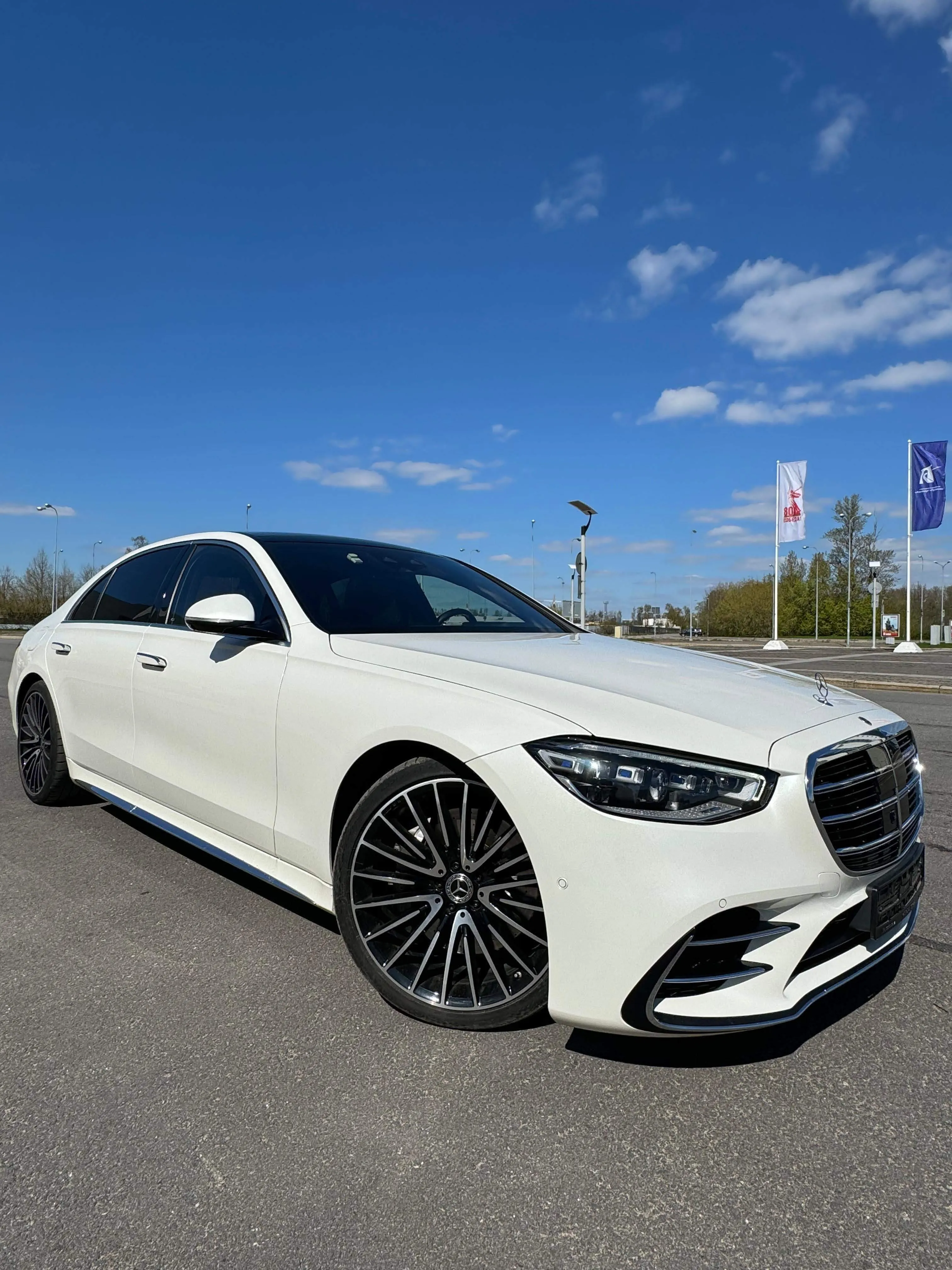 Mercedes-Benz S-Class W223
