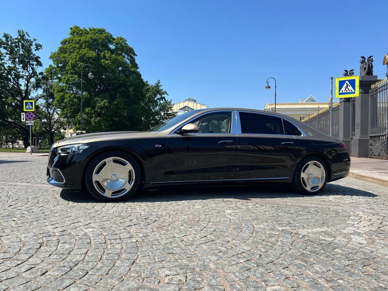 MERCEDES MAYBACH S223